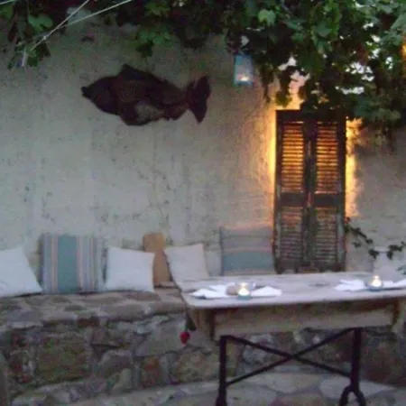 Fuer 6 Personen Ca 90 M In Evangelismos, Peloponnes Messenien Holiday home *